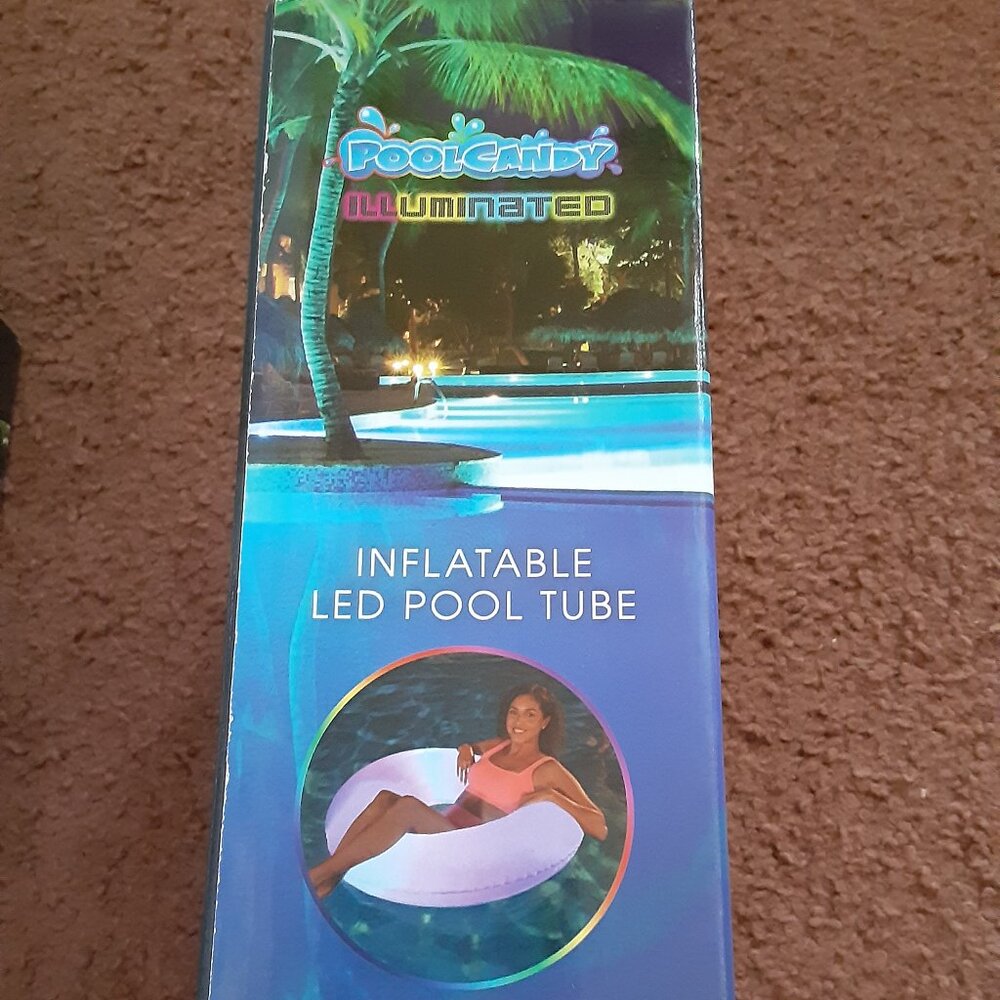 Pool Candy Illuminated Large Color Changing LED Pool Float Tube 40" - Picture 4 of 4